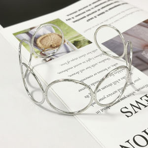 قلادة نسائية مصنوعة من خليط معدني, قلادة نسائية مصنوعة من خليط معدني ، قلادة عنق على شكل سلسلة ، قلادة عنق معدنية عتيقة مستديرة ، قلادة مجوهرات بتصميم هندي باللون الذهبي - Product Image 5