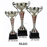 Vente en gros de nouveaux trophées sportifs de basket-ball en métal sur mesure Champions Design médailles et plaques