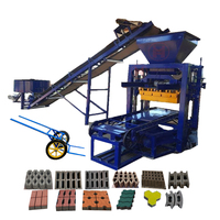 Machine Automatique de Fabrication de Briques en Ciment Creuses, de Pavés Routiers et de Briques en Plastique Recyclé QT4-28
