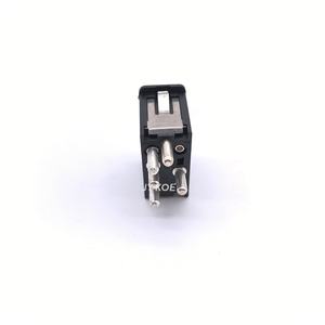 สวิตช์กระจกหน้าต่างกระจกไฟฟ้าด้านหน้าซ้าย/ขวาสำหรับ <span class=keywords><strong>Mercedes</strong></span> Benz 0008208310 A0008208310 C123 <span class=keywords><strong>W123</strong></span> S123 W201 W126 R107 280E 300D - Product Image 6