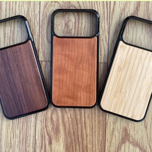 เคสไม้แท้และเรซิ่นมุกสำหรับ iPhone 17  พร้อมโลโก้เปล่าแบบกำหนดเองได้ - Product Image 4