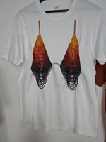 T-shirt imprimé perlé de haute qualité pour femme A12745 – Vente en gros