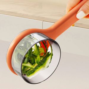 Éplucheur multifonctionnel pour légumes et fruits avec couteaux d'office lavables au lave-vaisselle Nettoyage facile pour éplucher les pommes de terre et les carottes dans la cuisine - Product Image 3
