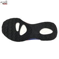 Semelles de chaussures de sport Mustang 2024, nouvelle conception, haute qualité, légères, durables, antidérapantes en ETPU, logo personnalisé, MOQ 300 paires