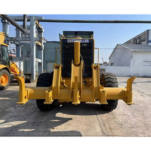Motoniveladora Caterpillar CAT 140K usada, original, de 17 toneladas, en buen estado, para construcción de carreteras y nivelación de terrenos. - Product Image 2