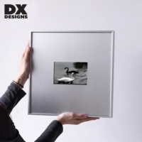 Cadre photo en métal, cadre en alliage d'aluminium, panneau en acier inoxydable avec impression artistique Cygne, décoration moderne pour la maison, cadeau pour le salon ou la chambre