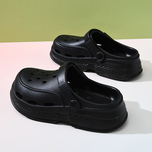 Crocs pour femmes, pantoufles d'été à plateforme, semelle EVA, antidérapantes, pour la plage, 35-40, beige, blanc, noir - Product Image 3