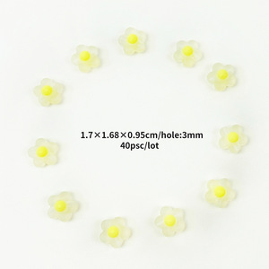 Perline Trasparenti in Acrilico/Resina/Lucite <span class=keywords><strong>Chen</strong></span> Ming, Piccole Perle a Forma di Fiore, Perline Sciolte Medie per DIY, Elastici per Capelli e Braccialetti per Bambini - Product Image 2