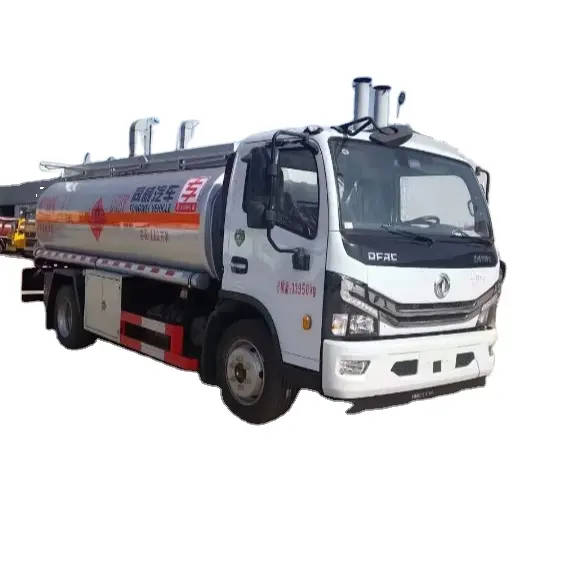 Dongfeng 4X2 Capacité 8000-10000litres Gaz Naturel Diesel Camion de Réservoir d'Huile