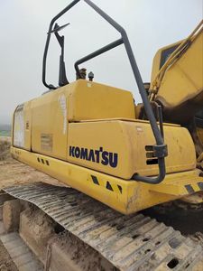 <span class=keywords><strong>Komatsu</strong></span> PC200-8 Graafmachine 20 Ton Operationeel Gewicht met Motor & Versnellingsbak - Product Image 2