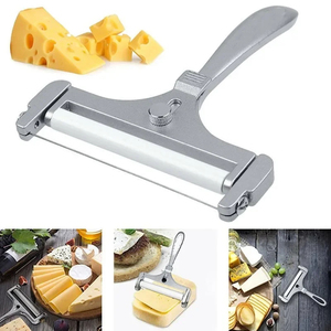 Râpe à fromage et trancheuse à épaisseur réglable en aluminium, grattoir à beurre manuel avec fil métallique, ustensile de cuisine – Vente en gros - Product Image 3