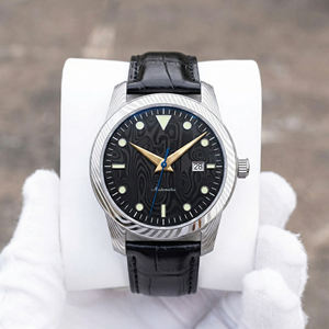 Reloj de acero de Damasco forjado de alta gama personalizado, resistente al agua, luminoso, de lujo, automático, mecánico, para hombre, fabricante de relojes NH35 - Product Image 1