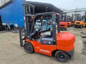 Chariots élévateurs Linde d'occasion de 3,5 tonnes – Vente directe usine – Chariots élévateurs diesel/électriques avec moteur et roulement – Meilleures ventes - Product Image 2