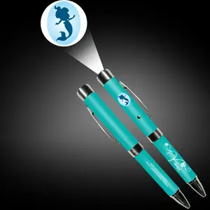 מפעל מכירה לוהטת מתכת לייזר לוגו עטים led אור כדור עט 2 ב 1 מקרן כדורי עטים עם סיטונאי מחיר