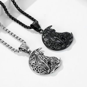 Collar de moda retro personalizado y único, estilo punk vikingo con lobo lunar dominante, superventas transfronterizo - Product Image 2