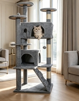 Arbre à chat multiplateforme avec deux tunnels, deux condos, échelle, trois plateformes surélevées, colonnes en sisal et balles suspendues