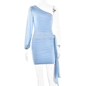 Robe asymétrique plissée à une épaule, manches longues, jupe courte, respirante, robe de soirée pour femmes - Product Image 5