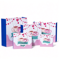 Sac en papier de luxe portable avec poignée en corde, personnalisable avec logo, pour vêtements, cadeaux et emballages de café/boutiques de boissons