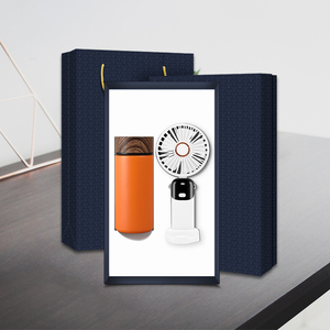 Set Regalo Aziendale Personalizzato con Thermos da 300ML e Mini Ventilatore Articoli Promozionali per Dipendenti Confezione Regalo Aziendale - Product Image 1