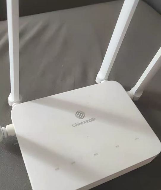 Custom OEM K662c AX3000 Mesh Wi-Fi 6 Router 4 Antenna Long Range Dual Band Extender with Multi Plug Xinsuhang ONU/ONT