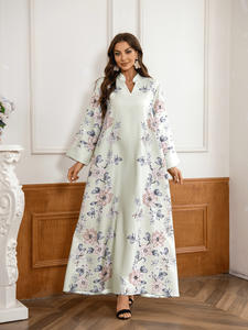 Manteau long élégant pour femme en polyester, brodé de fleurs, écologique, anti-rides, ample, streetwear, grande taille, adapté à l'automne - Product Image 6