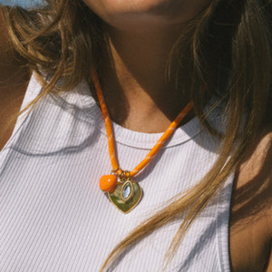 Nuevo Collar <span class=keywords><strong>de</strong></span> Estilo Europeo y Americano para Mujer con Colgante <span class=keywords><strong>de</strong></span> Corazón y Estrella <span class=keywords><strong>de</strong></span> Cinco <span class=keywords><strong>Puntas</strong></span>, Cordón <span class=keywords><strong>de</strong></span> Bambú Colorido, Oro <span class=keywords><strong>de</strong></span> 18k - Product Image 2