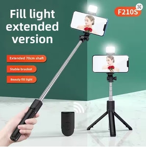 Lampe de remplissage 700 mm sans fil Bluetooth, perche à <span class=keywords><strong>selfie</strong></span> pliable, mini trépied avec télécommande pour iOS et Android - Product Image 3