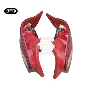 Feux arrière/<span class=keywords><strong>de</strong></span> frein/<span class=keywords><strong>de</strong></span> marche arrière TUZHIHAO Chery Cowin <span class=keywords><strong>C3</strong></span>, pièces d'origine démontées, fonctionnels, très bon état - Product Image 5