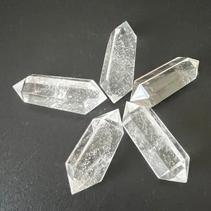 Torres de Cuarzo Transparente de Doble Terminación para Sanación Energética Natural, Varitas de Piedras Preciosas para Decorar Puntas de Cristal - Product Image 1