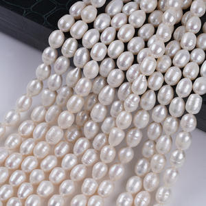 Perles d'eau douce naturelles en forme de riz de 8-9 mm en gros, accessoires pour collier DIY - Product Image 1