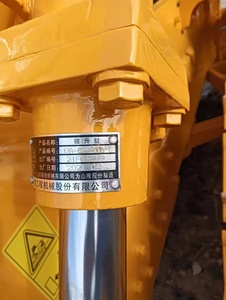 Excavadora SHANTUI S13 usada de alto rendimiento reacondicionada con capacidad de 10-40 toneladas, modelos CAT D7G D6R de segunda mano - Product Image 5