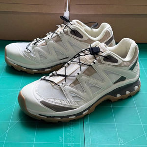 Chaussures de sport d'extérieur pour hommes et femmes, toutes saisons, avec amorti et antidérapantes, design original de créateur de haut niveau - Product Image 1