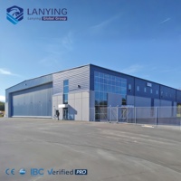 Hangar d'avion en structure acier Q355B, bâtiment préfabriqué à grande portée pour le stockage et la maintenance des avions