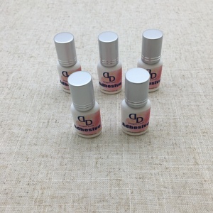 กาวติดขนตา DRAGONLASH Medical Glue 1s ชนิดกาวติดขนตาแห้งเร็ว 1 วินาที กลิ่นน้อย ไม่แสบตา ปราศจากการทดลองกับสัตว์  วีแกน  ชนิดน้ำ 5 มล. กาวสำหรับดวงตาที่บอบบาง - Product Image 6