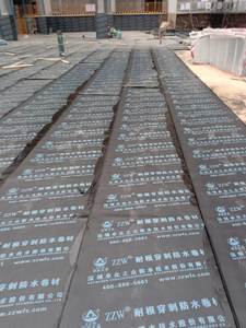 แผ่นยางมะตอย PE ทนการกัดกร่อน ทนเชื้อรา ทนรากไม้ พร้อมการรับประกัน 5 ปี สำหรับงานกันซึมชั้นใต้ดิน - Product Image 4