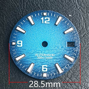 Esfera de Reloj Personalizable OEM con Diseño de Olas Oceánicas en Degradado Azul para Movimiento NH35, Resistente al Agua hasta 200 m, Marcadores Luminosos C3 - Product Image 1