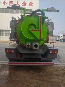 Camión de Limpieza de Alcantarillado ISUZU 4X2 de 6 Ruedas, Precio de Fábrica, para Operaciones de Limpieza de Alcantarillado - Product Image 6