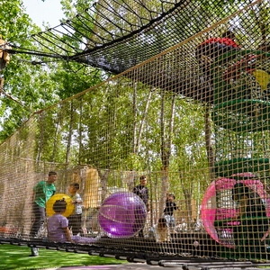 Ropecube - Fabricante de Parques de Juegos con Red de Cuerdas Personalizadas, Pista de Cuerdas de Madera, Equipo de Entretenimiento Comercial para Exteriores - Product Image 4