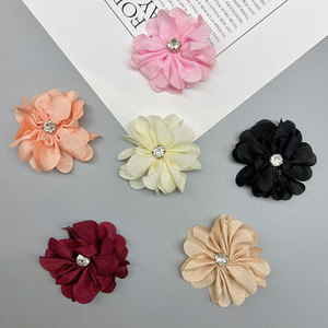 Flores de tela de gasa hechas a mano de 5 cm con diamantes de imitación para accesorios de joyería y ropa DIY - Product Image 2
