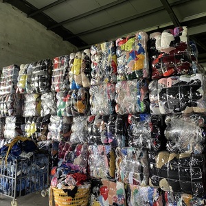 Fabbrica della cina di alta qualità di seconda mano Croptop balla misto vestiti usati in balle per il commercio all'ingrosso - Product Image 4