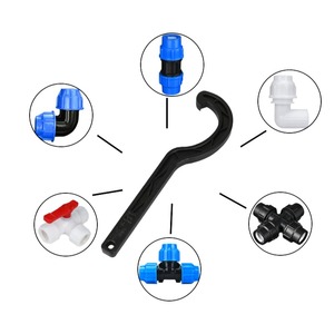 Clé à <span class=keywords><strong>pipe</strong></span> en PE de haute qualité 20/25/<span class=keywords><strong>32</strong></span>/40/50 mm, outil de réparation de tuyaux d'irrigation, adaptateur de connecteur rapide d'irrigation, clé - Product Image 2