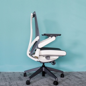 Chaise de bureau de luxe réglable en tissu avec support lombaire, chaise ergonomique pour manager - Product Image 3