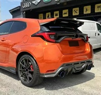 Kit carrosserie pour Toyota GR Yaris style VRS : Lame avant, jupes latérales, diffuseur arrière, spoiler
