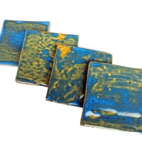 Mosaïque artisanale en céramique transformée au four, sur mesure, classique, bleu océan et or fusionné, tailles variées, moderne