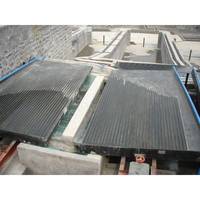 Table vibrante haute fréquence à prix d'usine Hongxing pour équipement de traitement des minerais