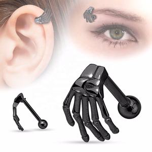 Mano unica Progettato In Lega di Zinco Trago Piercing All'orecchio - Product Image 2