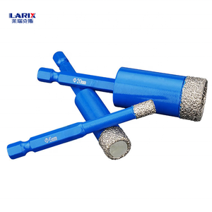 Punta Diamantata per Foratura LARIX per Dekton e Piastrelle Ceramiche con Attacco Esagonale Tedesco/<span class=keywords><strong>Italiano</strong></span> M6/M8, Filettatura Brasata HSS, Lunghezza 80mm - Product Image 1