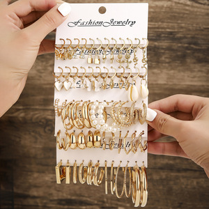 Juego de Aretes de Aro Unisex de Aleación de Zinc con Baño de Oro, Diseño Geométrico Europeo Americano, Joyería Transfronteriza de Moda - Product Image 4
