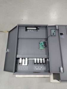 LCGK LC400T-2T VFD 75kW (100HP) 220V Single Phase to 220V Three Phase <b>Voltage</b> Conversion VFD Frequency <b>Converter</b> - Product Image 1