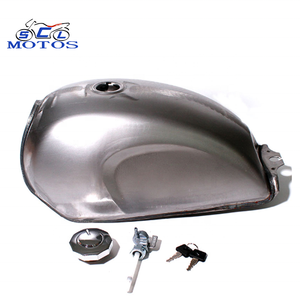 Serbatoio Carburante Moto 8L (2.1 Galloni) in Metallo Grezzo per Cafe Racer e Scrambler CFMOTO Mandrill - Product Image 2